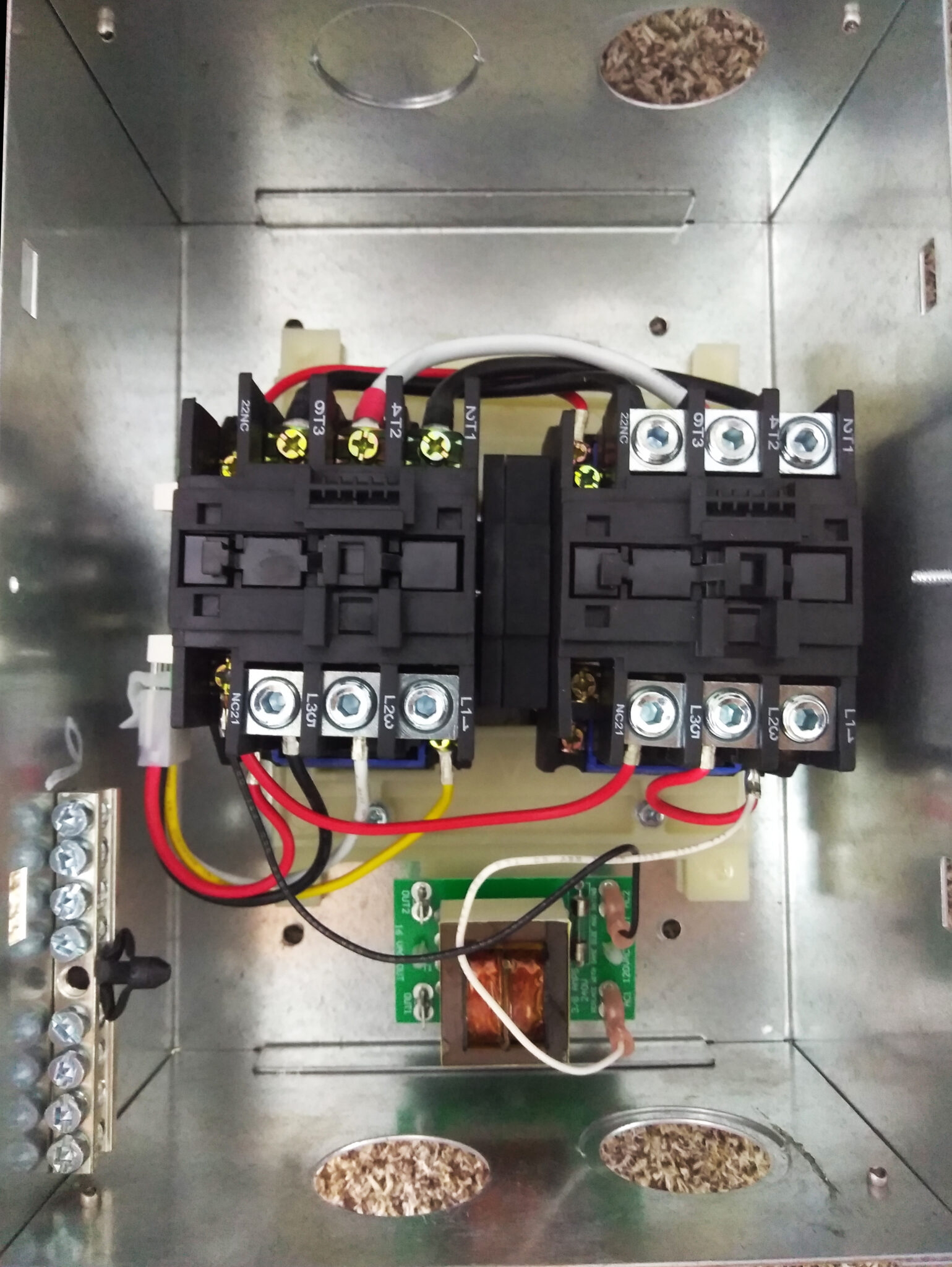 PD52C RV Transfer Switch - Progressive Dynamics